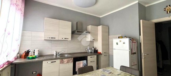 Apartamento de 2 dormitorios en Dogliani, Italy No. 53886 4