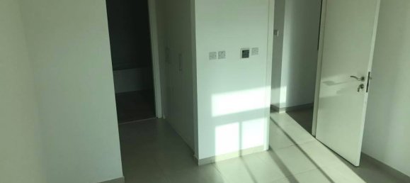 2 bedrooms Townhouse in Al Ghadeer, UAE No. 1317 3