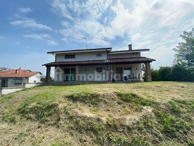 4 bedrooms Villa in Vigliano d'Asti, Italy No. 152083