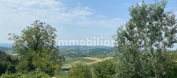 4 bedrooms Villa in Vigliano d'Asti, Italy No. 152083 3
