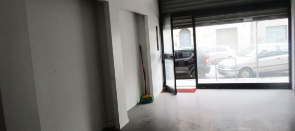 Imóvel comercial de 2 divisões em Foggia, Italy N.º 172269 7