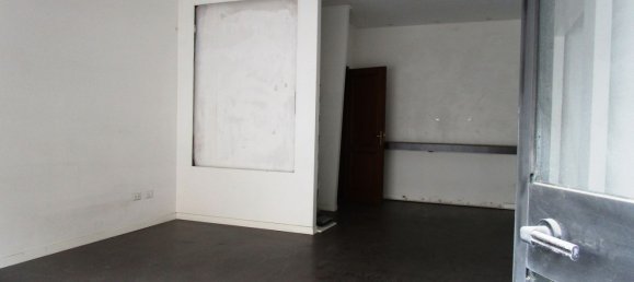 Imóvel comercial de 2 divisões em Foggia, Italy N.º 172269 10