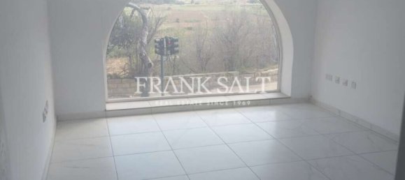  مكتب في Burmarrad, Malta 154متر مربع رقم 12573 6