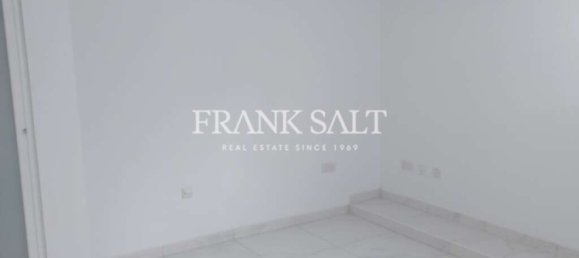  مكتب في Burmarrad, Malta 154متر مربع رقم 12573 2