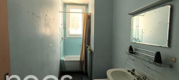 3 bedrooms House in Saint-Morillon, France No. 321201 4