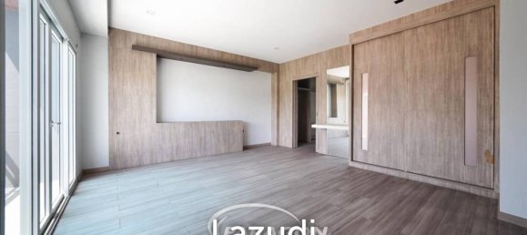 36 bedrooms Cafe / restaurant in Bang Lamung, Thailand No. 16824 9