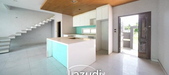 36 bedrooms Cafe / restaurant in Bang Lamung, Thailand No. 16824 6