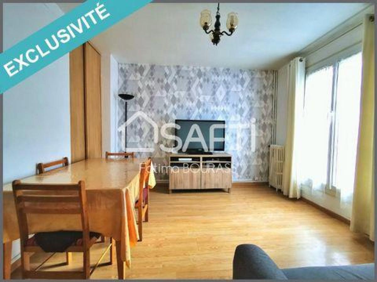 2 chambres Appartement à Drancy, France No. 35763