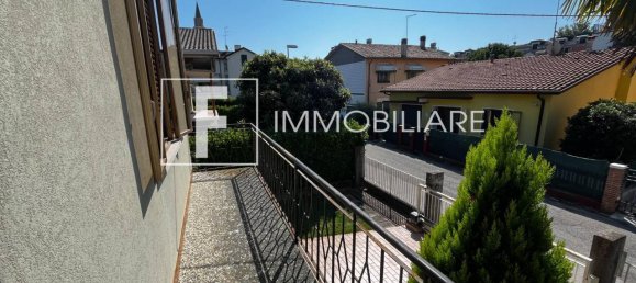 8 rooms House in Jesolo, Italy No. 171169 12