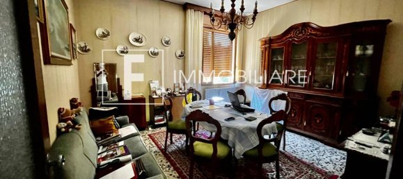 8 rooms House in Jesolo, Italy No. 171169 7