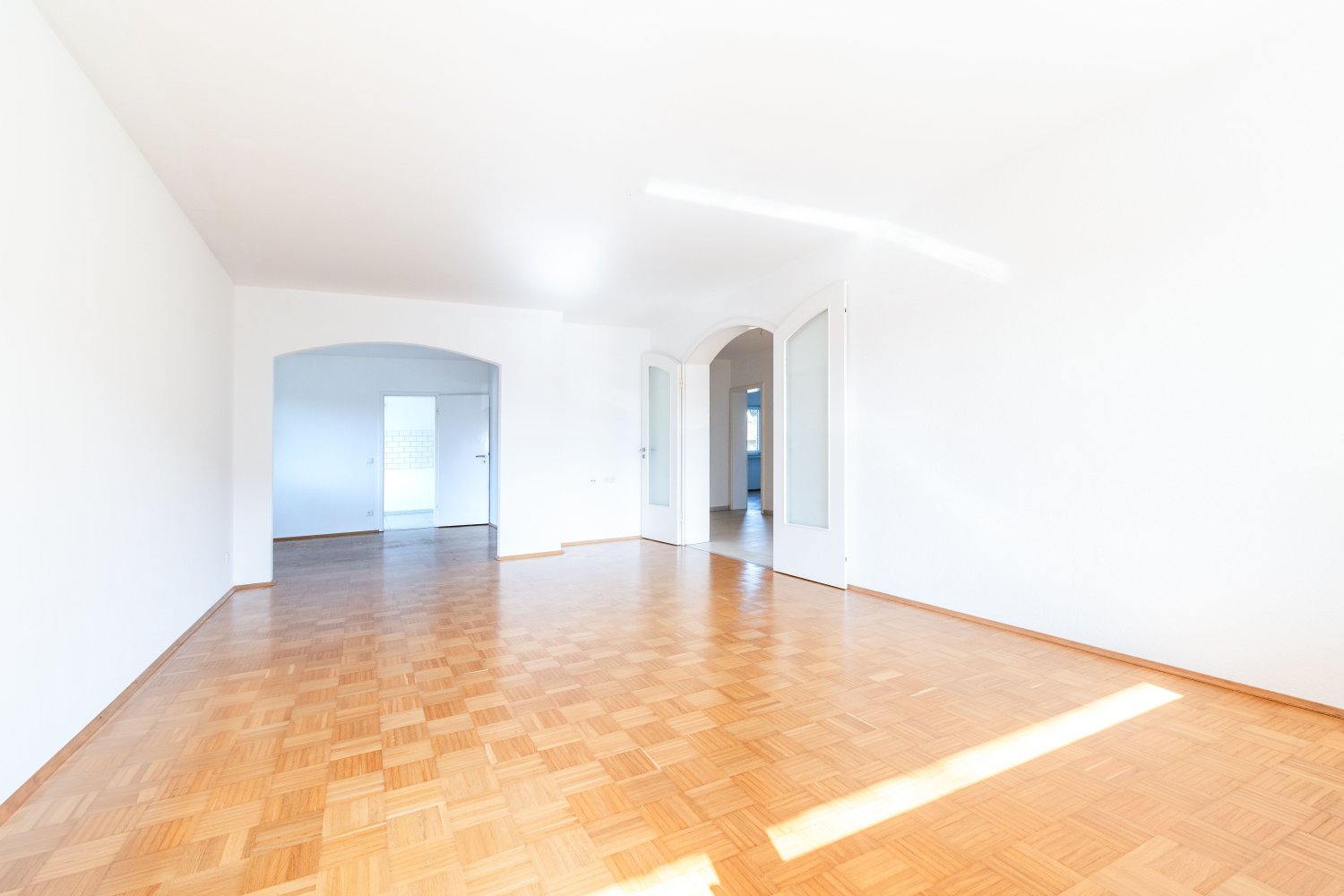 Квартира с 4 комнатами в Рекклингхаузен, Германия № 36261