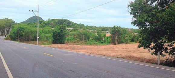  Commercial property in Pattaya, Thailand No. 19871 2