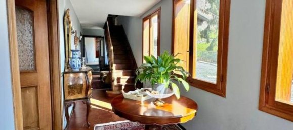 Вилла с 6 комнатами в Биелла, Италия № 37744 35