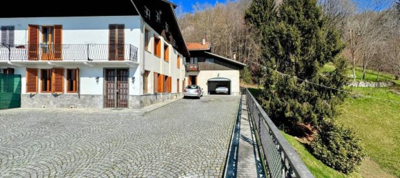 Вилла с 6 комнатами в Биелла, Италия № 37744 4