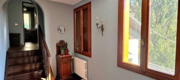 Вилла с 6 комнатами в Биелла, Италия № 37744 61