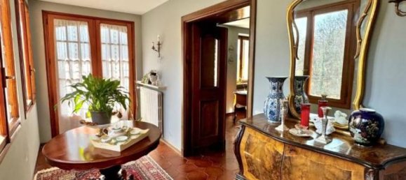 Вилла с 6 комнатами в Биелла, Италия № 37744 34