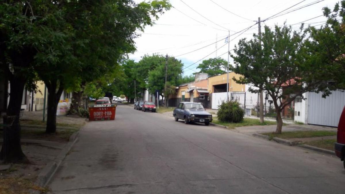 2 bedrooms House in Mar del Plata, Argentina No. 87797