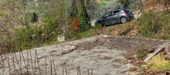 2400m² Land in Mercatino Conca, Italy No. 355785 2