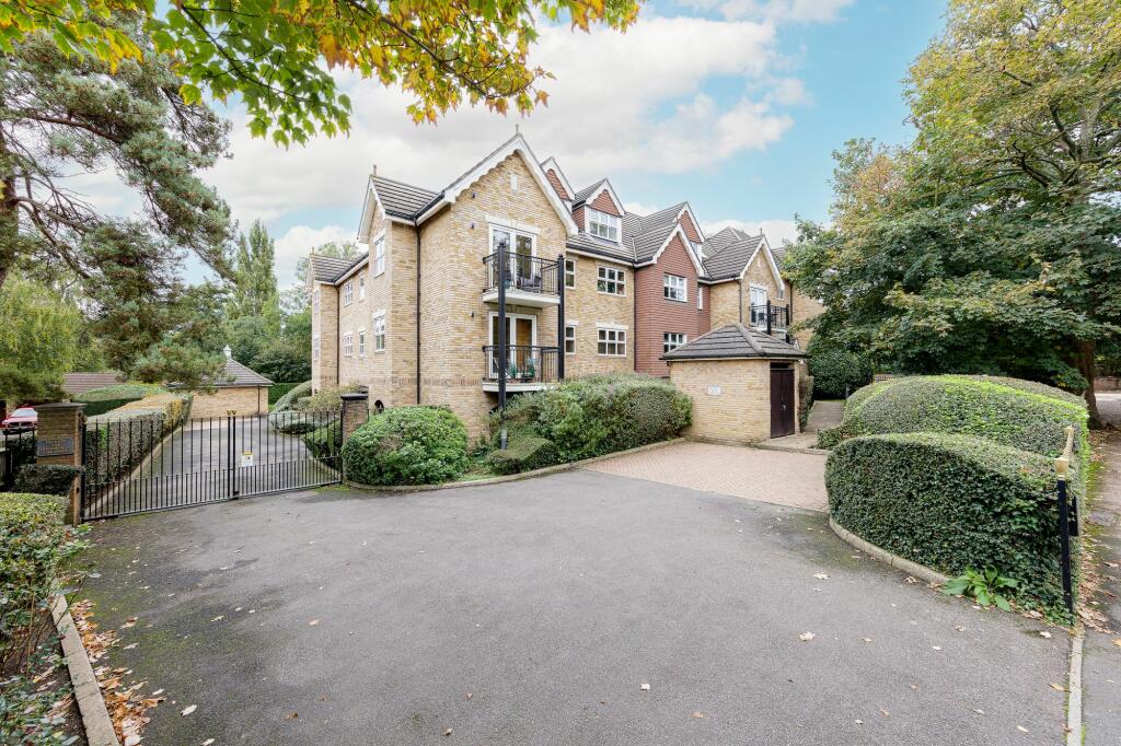 Квартира с 2 спальнями в Бекенхэм, Великобритания № 891