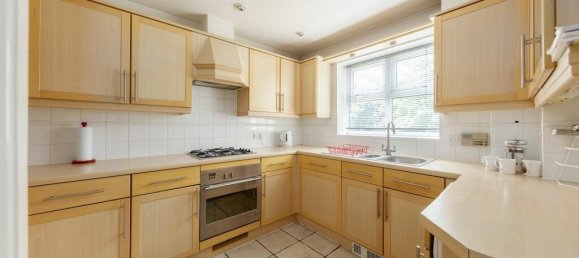 Квартира с 2 спальнями в Бекенхэм, Великобритания № 891 8