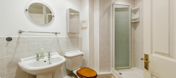 Квартира с 2 спальнями в Бекенхэм, Великобритания № 891 20