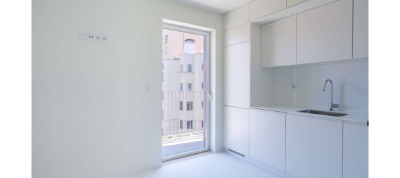2 Schlafzimmer Wohnung in Lisbon, Portugal, Nr. 120878 8