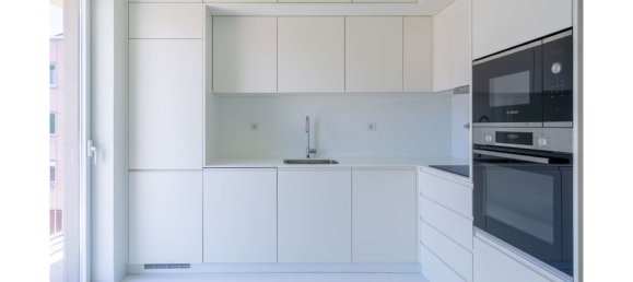 2 Schlafzimmer Wohnung in Lisbon, Portugal, Nr. 120878 10