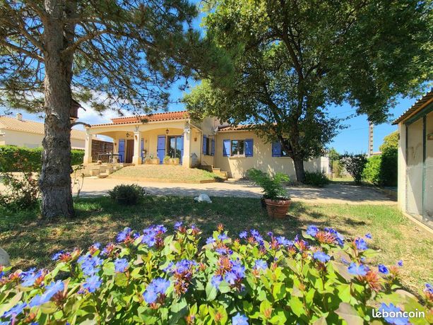 4 bedrooms Villa in Lapalud, France No. 284307