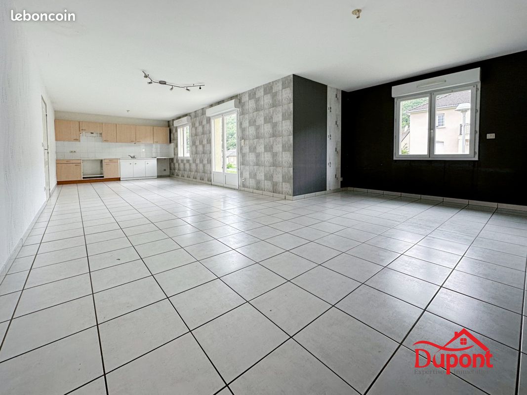 4 غرف نوم منزل في Revin, France رقم 268380