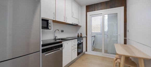 3 bedrooms Apartment in Alicante, Spain No. 148869 3