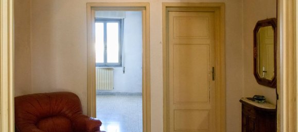 5 rooms Apartment in Viareggio, Italy No. 42901 5