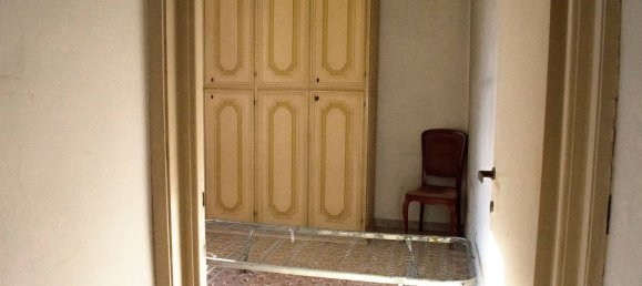 5 rooms Apartment in Viareggio, Italy No. 42901 11