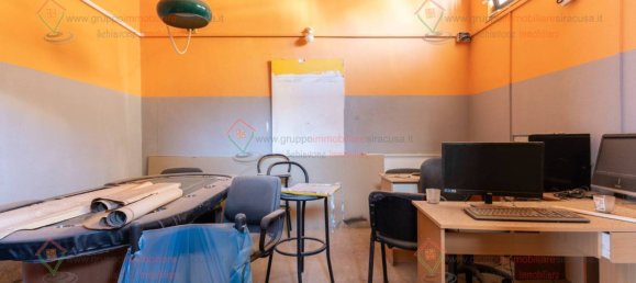 5غرفة عقار تجاري في Syracuse, Italy رقم 298166 8