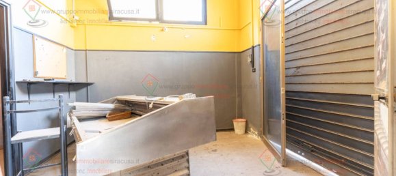 5غرفة عقار تجاري في Syracuse, Italy رقم 298166 9