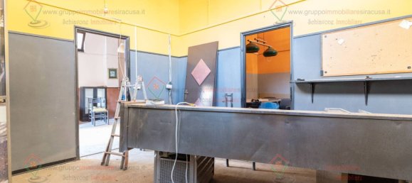 5غرفة عقار تجاري في Syracuse, Italy رقم 298166 7