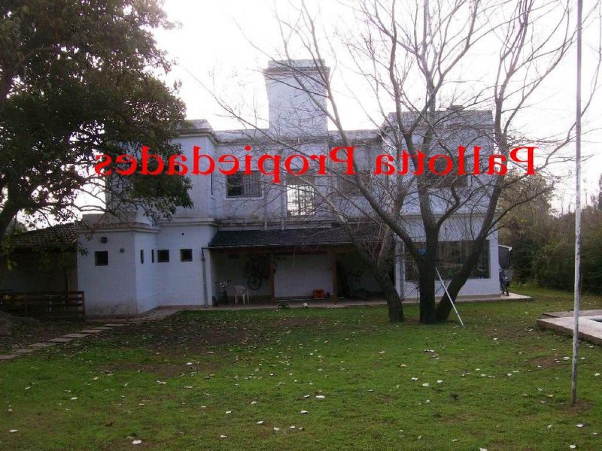 4 غرف نوم منزل في Tigre, Argentina رقم 8720