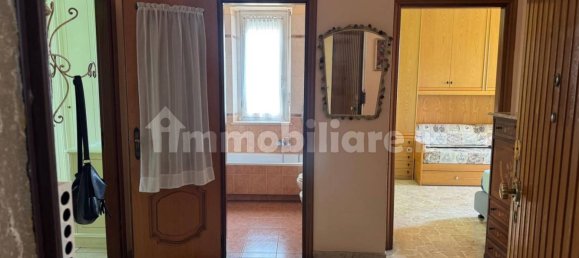 2 bedrooms Apartment in Turin, Italy No. 92103 4