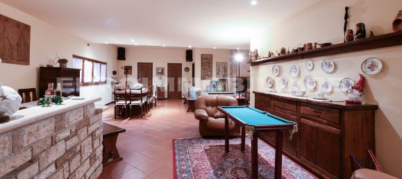 3 bedrooms Villa in Brescia, Italy No. 72880 20