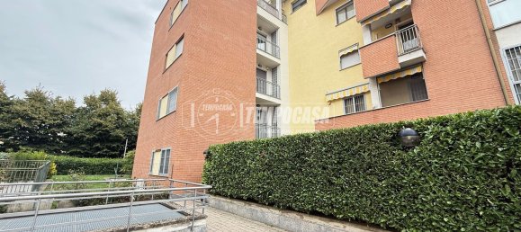3-salle Appartement à Rozzano, Italy No. 339080 40