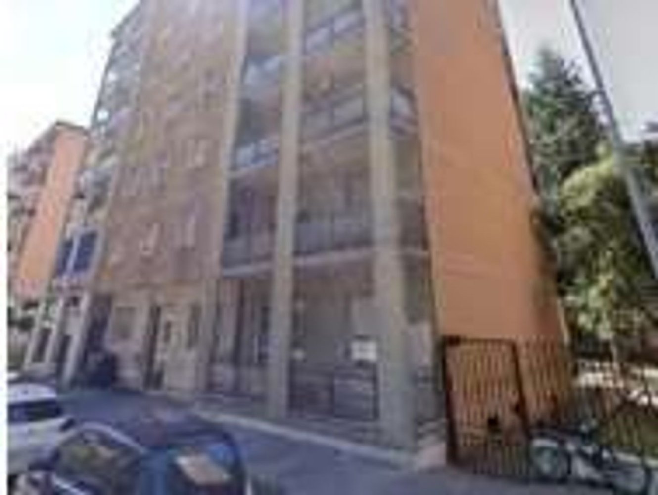 Apartamento de 2 divisões em Cinisello Balsamo, Italy N.º 1985