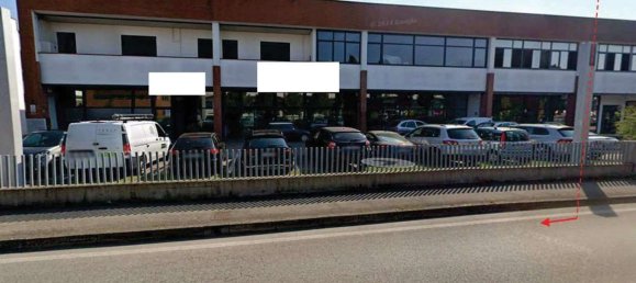 526m² Warehouse in Abano Terme, Italy No. 301455 2