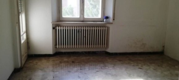 5 Schlafzimmer Wohnung in Chiaravalle, Italy, Nr. 331702 5