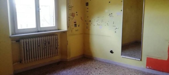 5 Schlafzimmer Wohnung in Chiaravalle, Italy, Nr. 331702 6