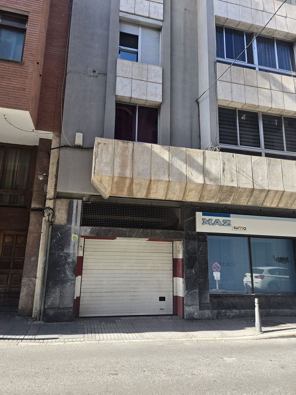  مرآب في Las Palmas De Gran Canaria, Spain رقم 242222