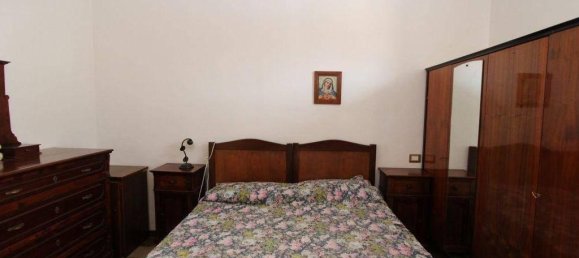 8 rooms Apartment in Chiusi, Italy No. 168128 8