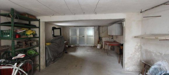 8 rooms Apartment in Chiusi, Italy No. 168128 10