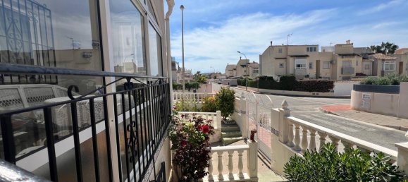 132m² House for sale in Torrevieja, Alicante, Valencian Community, Spain № 366006 13