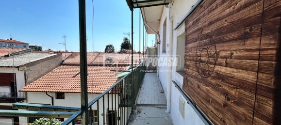 Studio in Parabiago, Italy, Nr. 275870 33