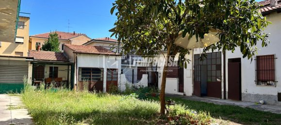 Studio in Parabiago, Italy, Nr. 275870 22