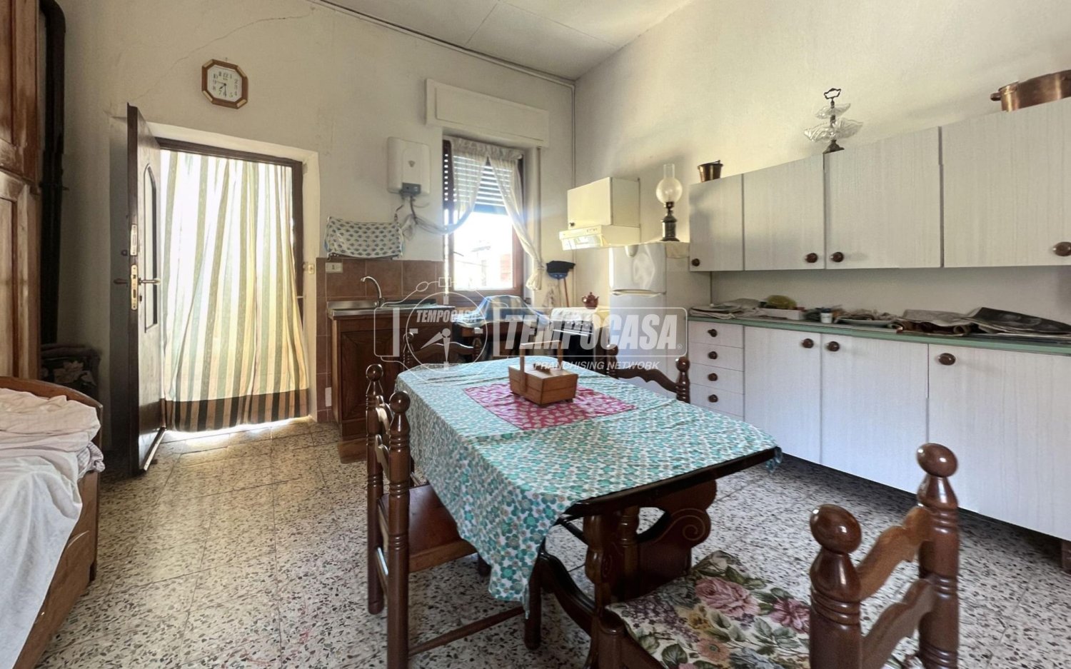 Studio in Parabiago, Italy, Nr. 275870